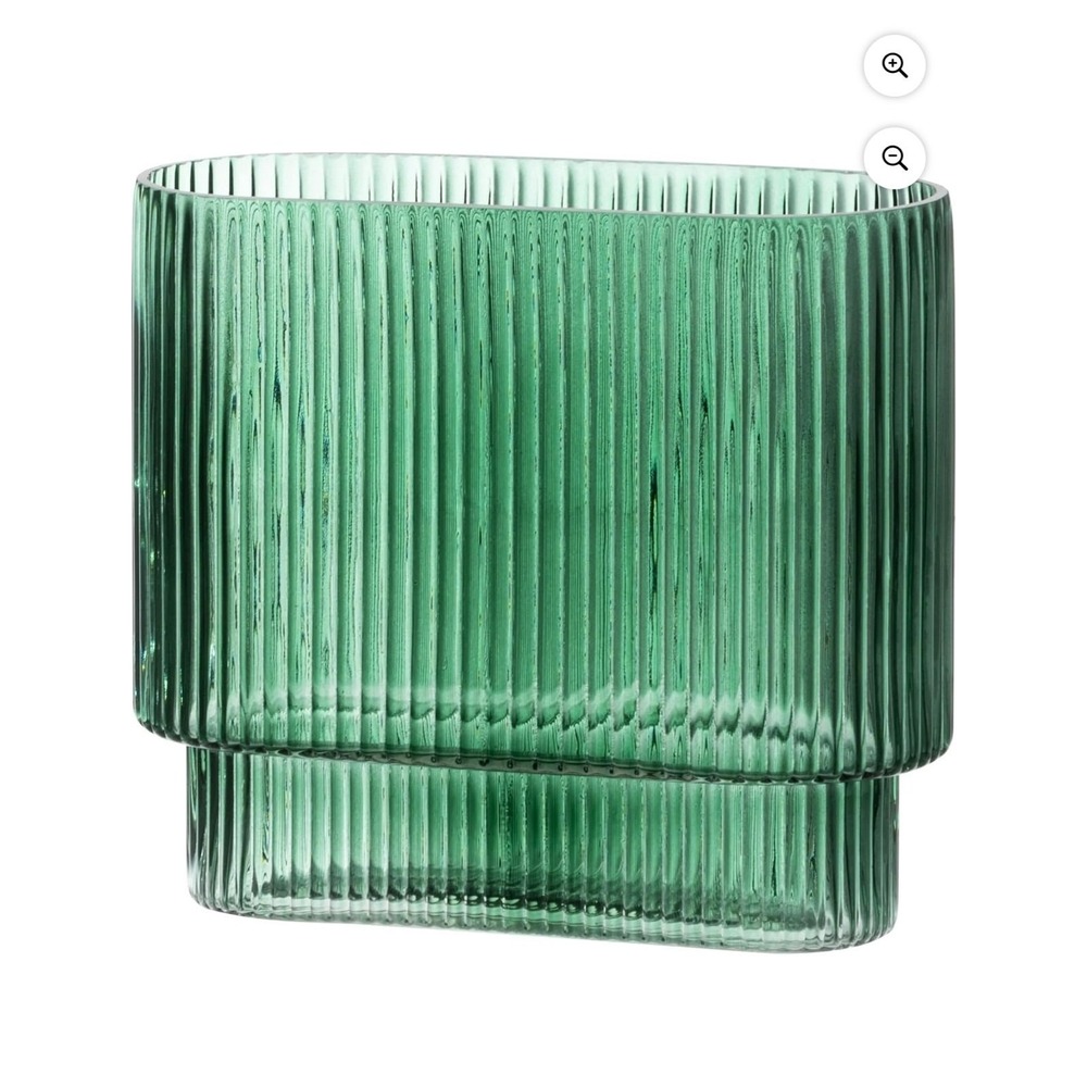 Green Ribbed Glass Vase Modern Tiered Rectangular Emerald Decorative Centerpiece